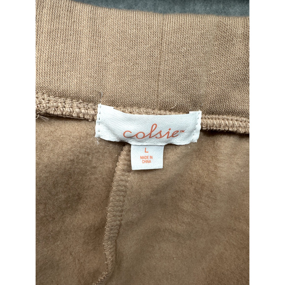 Colsie Womens Sweat Shorts Size Large Tan Fleece Elastic Waist Pockets NWT - Picture 10 of 12